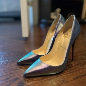 Christian Louboutin So Kate